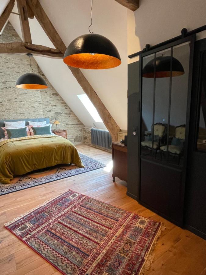 Manoir Medieval Du XV Ieme Siecle Minihy-Tréguier Exteriör bild