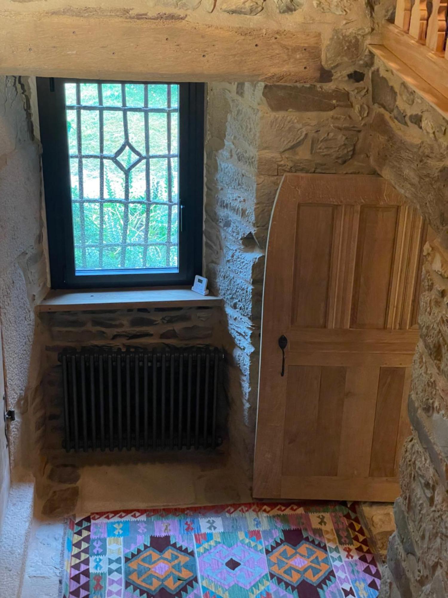 Manoir Medieval Du XV Ieme Siecle Minihy-Tréguier Exteriör bild